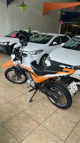 Bros ESDD 2018