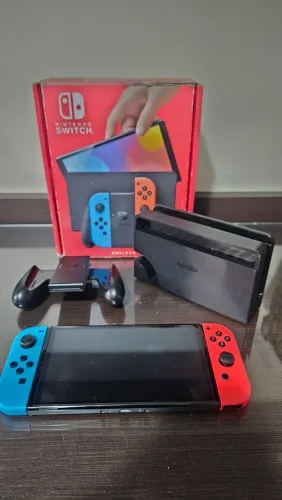 Nintendo Switch Oled 64 Gb Excelente