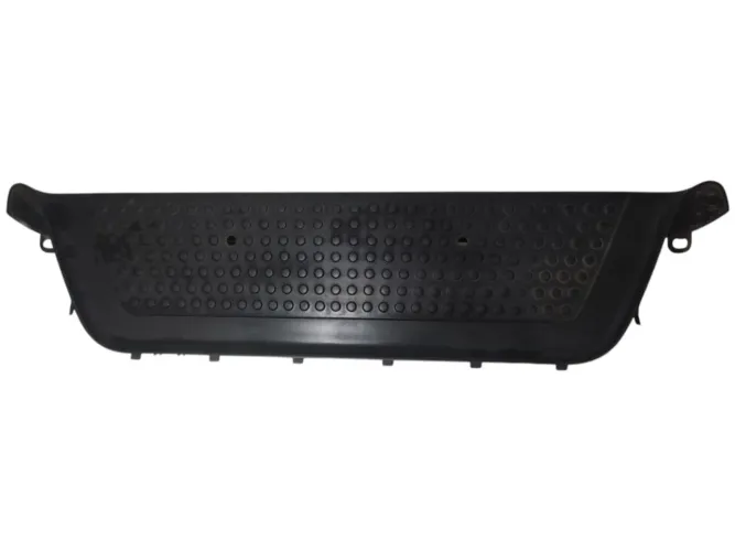 Pisante Parachoque Traseiro Central Amarok 2016 Preto