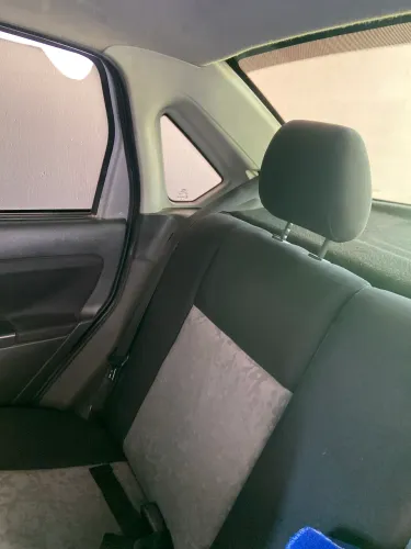 Ford Fiesta Sedan 1.0 8V Flex 4P 2008