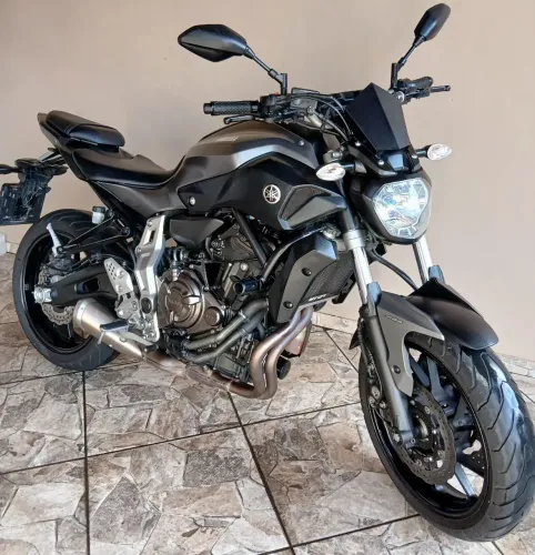 MT-07 apenas 25mil km