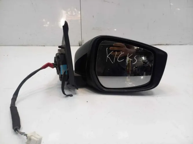 Retrovisor Nissan Kicks