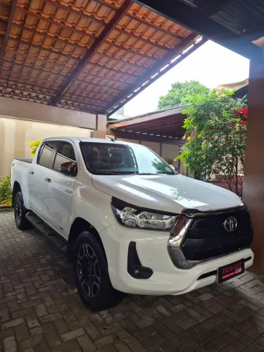 Toyota Hilux CD SRV 4X4 2.8 TDI Diesel Aut. 2021