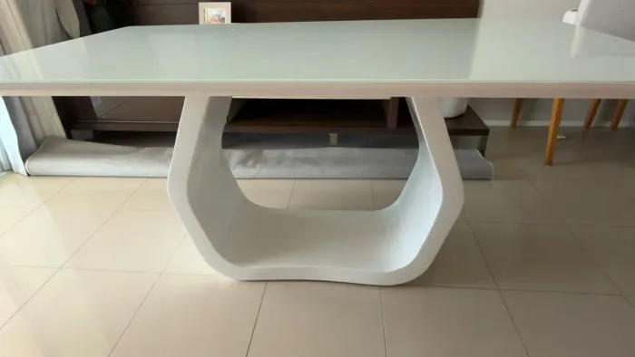 MESA DE MADEIRA MACIÇA 100% LAQUEADA