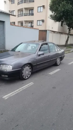 Chevrolet Omega GLS 2.2 / 2.0 (álcool) 1993