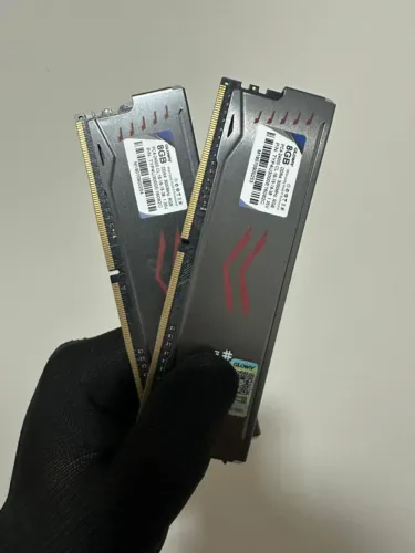 16GB (2X8) RAM DDR4 3000MHz RGB