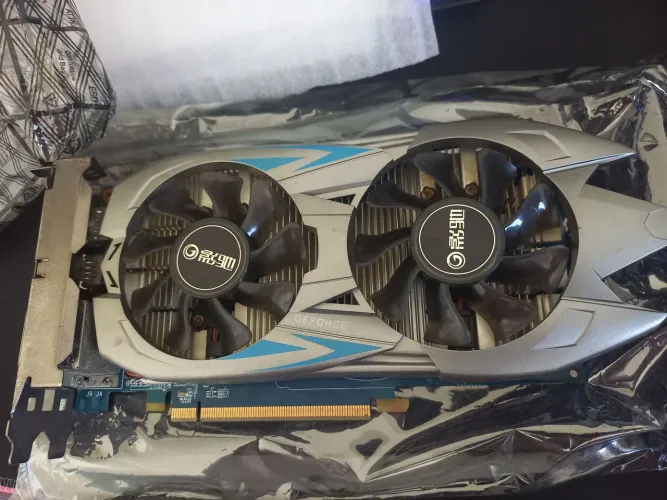 Placa de Vídeo GTX 750 Ti 1GB GDDR5 Yeston