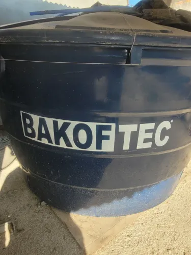 Vendo caixa d'água 3000 litros
