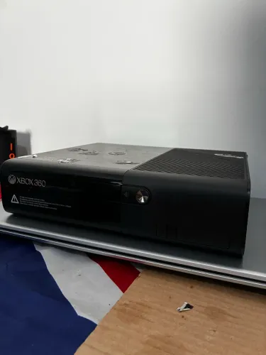 Xbox 360 super slim