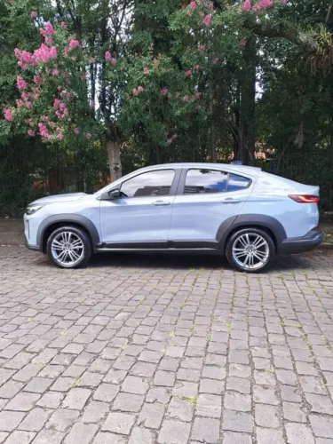 Fiat Fastback 1.0 200 Turbo Flex AUT 2024