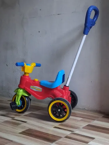 Velotrol ifantil inclui proteção 