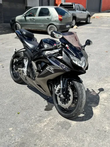 Suzuki srad 750