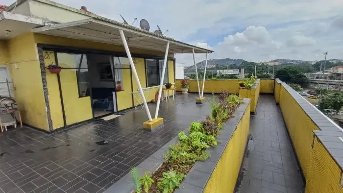SENADOR FURTADO EXCELENTE COBERTURA LINEAR COM 146M² NA TIJUCA