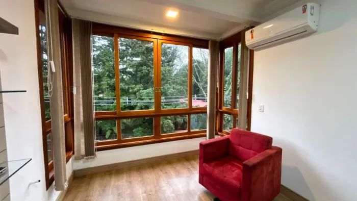 Apartamento Mobiliado de 2 Dormitórios à Venda no Condomínio Cristo Rei - Gramado/RS