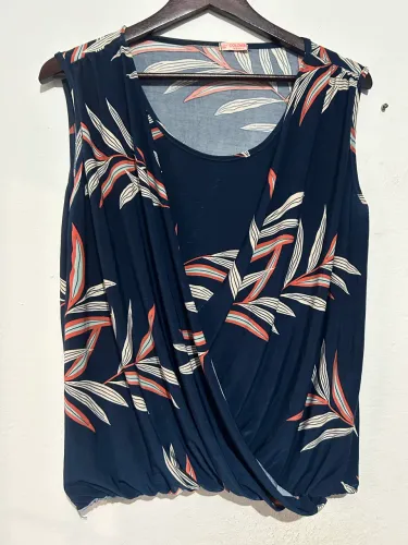 Linda blusa - tamanho G
