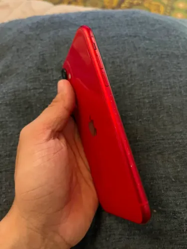 iPhone 11 Red