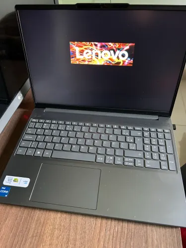 Notebook LENOVO Ideapad Slim 3