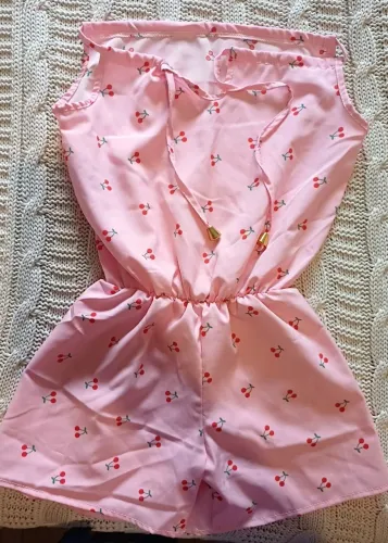 Macaquinho Infantil Rosa Cerejas 2/3 anos