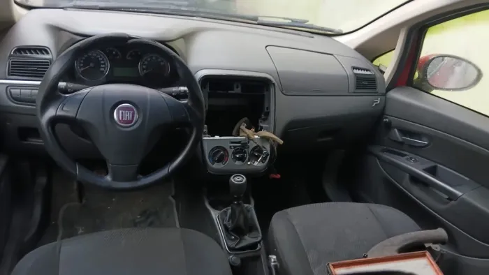 Fiat Punto ELX 1.4 Fire Flex 8V 5P 2010