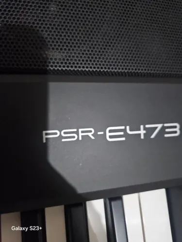 Teclado yamaha PSR E473 MUITO CONSERVADO watts * 