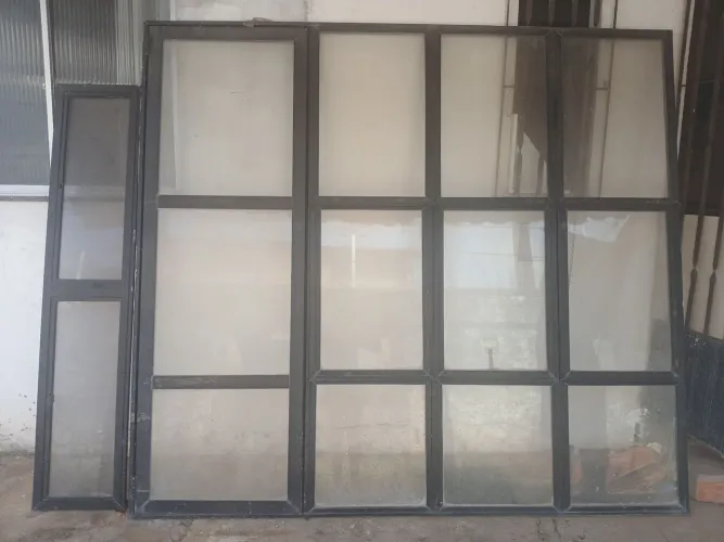 Portão de Vidro Alumínio 