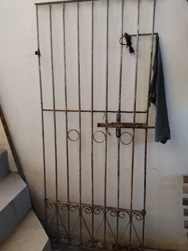 Portão Cinza