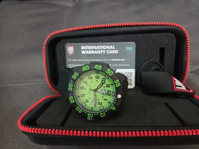 Luminox Navy SEAL Colormark A.3067