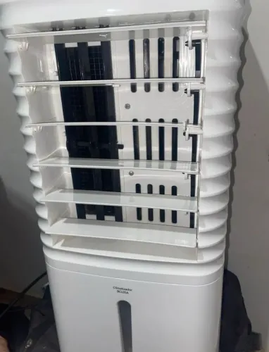 Climatizador semi novo