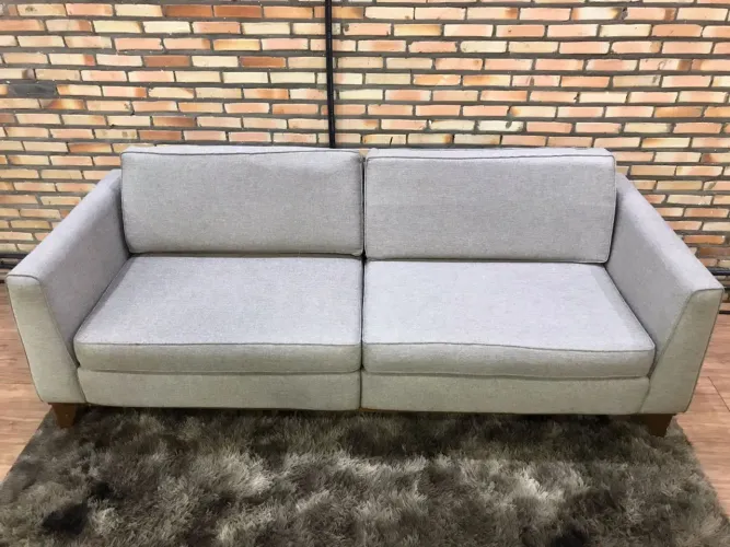 Sofá 4 lugares semi novo