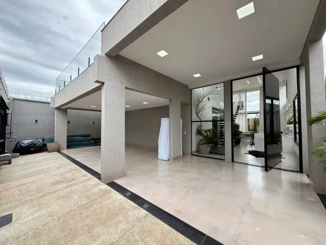 Sobrado para aluguel com 4 quartos no Jardim Presidente - Goiânia - GO