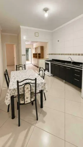Casa á Venda no Bairro Parque São Camilo em Itu/SP.