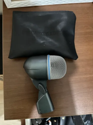 Shure beta 52 para bumbo