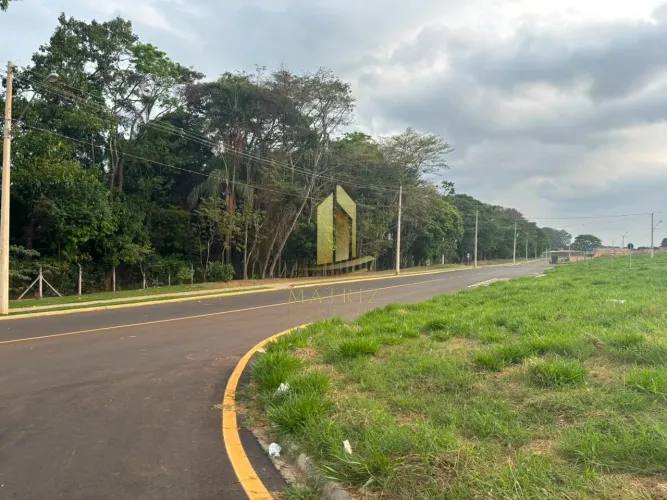 Vende terreno Reserva Abaeté 182 m²