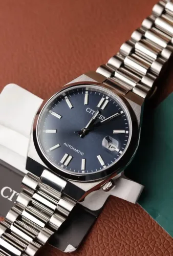 Citizen Tsuyosa 37mm NJ0200-50M - Automático - Safira frontal e traseiro
