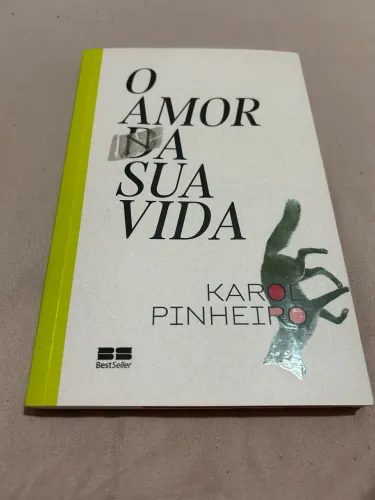 Livro O Amor da Sua Vida, de Karol Pinheiro (com todos os postcards destacáveis)