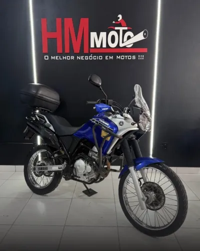 XTZ 250 TÉNÉRÉ Equipada baixo KM