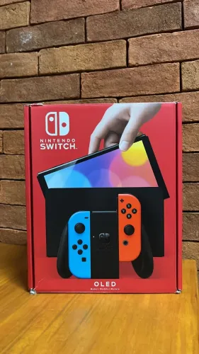 Console Nintendo Switch Oled Seminovo (Desbloqueado) (6 meses de Garantia)