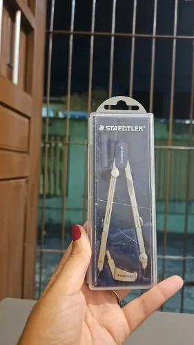 Compasso Staedtler, 554 T01 02, Metal (acompanha pontas extra metálica e grafite)