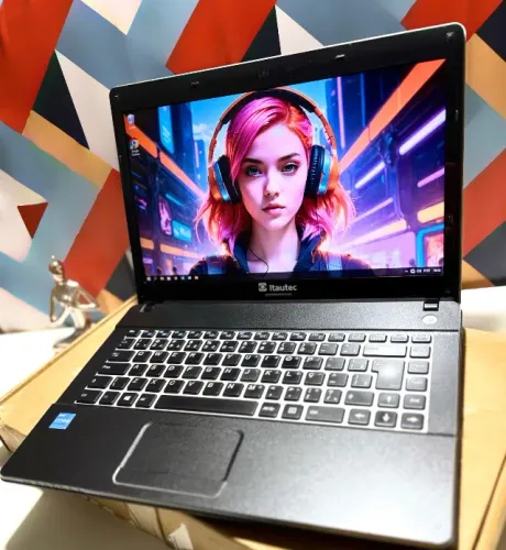 Notebook Core i3 Itautec Ótimo e Rápido!