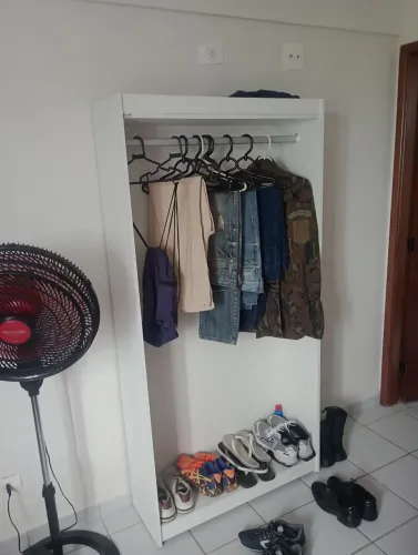 Cabideiro Duplo.
