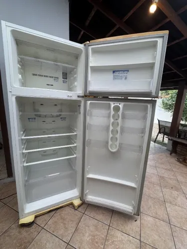 Geladeira Electrolux