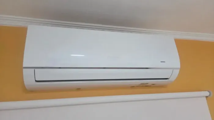 Ar Condicionado Springer Midea Inverter 9k, 12k e 18k BTUs - Ótimo Estado