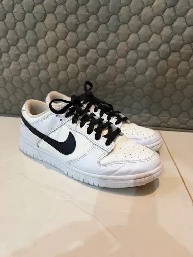 Tênis Nike Dunk Low Retro