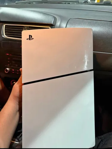 Ps5 slim mídia física para retirada de peça ou para conserto