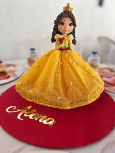 Boneca bela, forro de Sousplat, tapete bela 