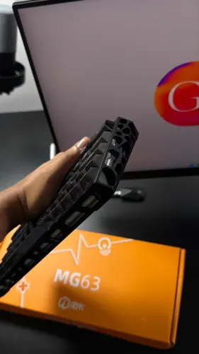 TECLADO MAGNÉTICO MG63 IROK NOVO