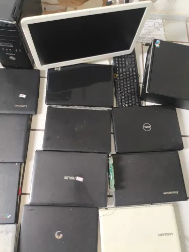 LOTE DE INFORMÁTICA PARA TÉCNICO 15 NOTEBOOKS e MINI CPU DELL + ALL IN ONE SUCATAS!