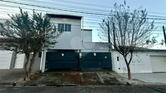 Sobrado à venda com 4 quartos no Wanell Vile V - Sorocaba/SP