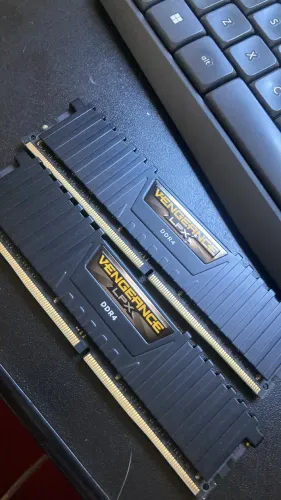 16GB DDR4 3000MHz Corsair