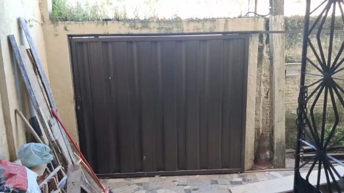 Portão de Alumínio Bronze Conservado